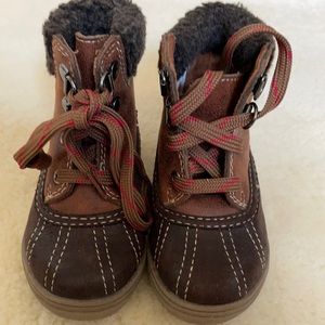 Old Navy Toddler boots infant shoe size 5